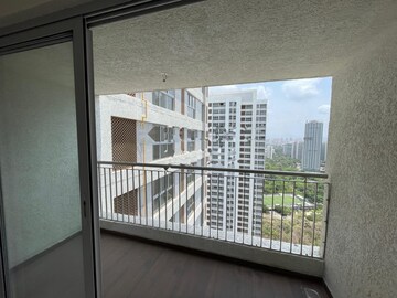 Balcony in 1.5 BHK Apartment at Dosti West County, Balkum Pada – for Rent