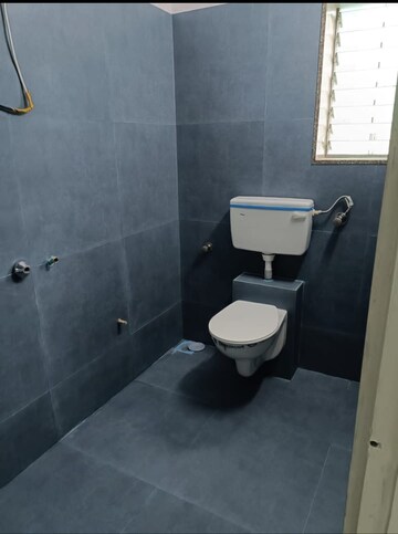 Master Bedroom in 2 BHK Apartment at Anand Chaaya, Prabhadevi – for Sale