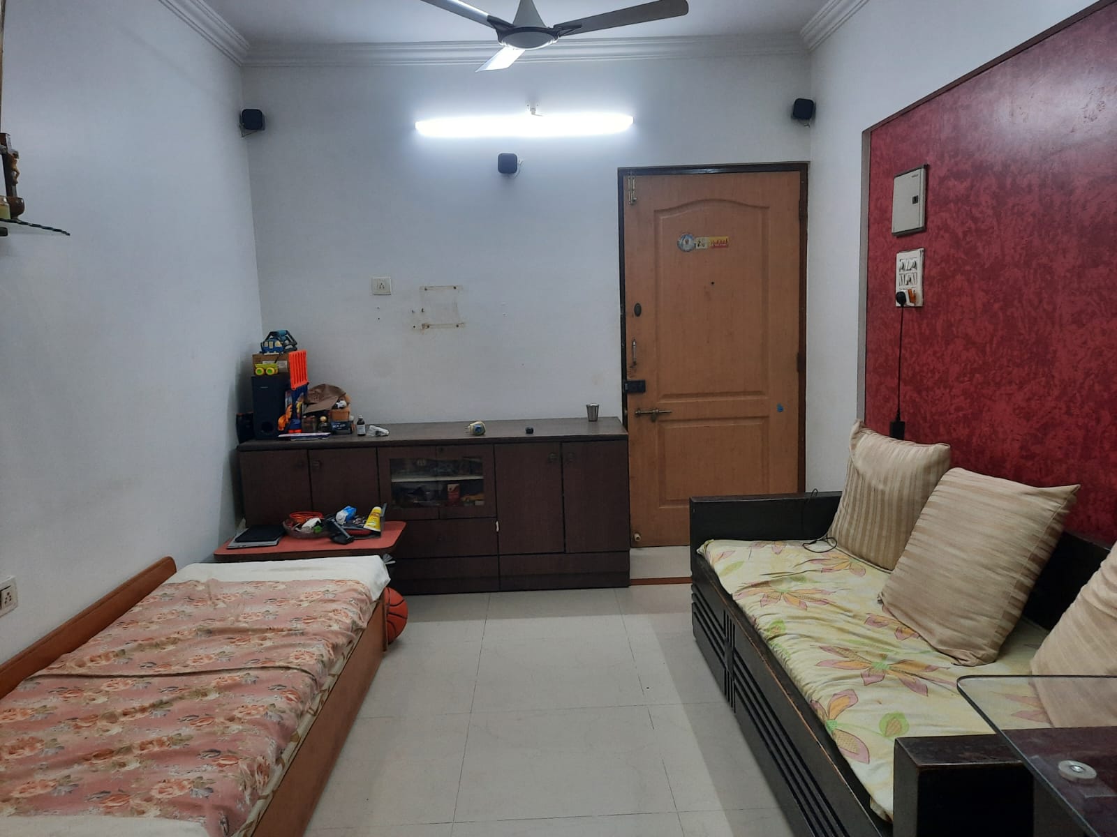 4 BHK Apartment For Sale in Near Tavaa Hotel