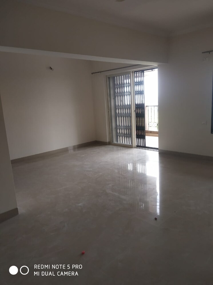 Room, brahma-avenue 2 Bedroom 1100 Sq.Ft. Apartment In Kondhwa Pune 7935099