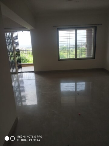 Room in 2 BHK Apartment at Brahma Avenue, Kondhwa – for Rent