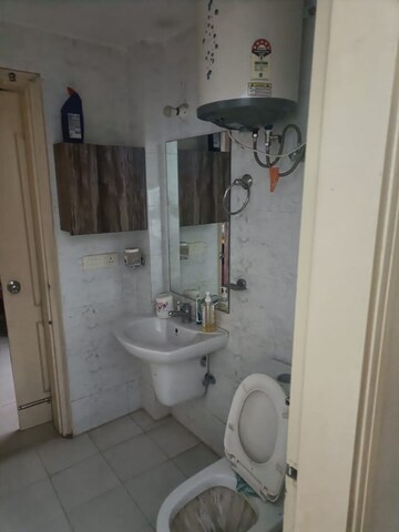 Bathroom in 3 BHK Builder Floor at Omaxe Silver Birch, North Mullanpur – for Sale