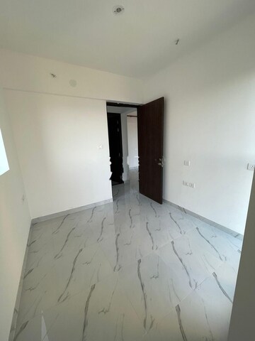 Room in 2 BHK Apartment at Raymond Ten X Habitat, Pokhran Road No 2 – for Rent