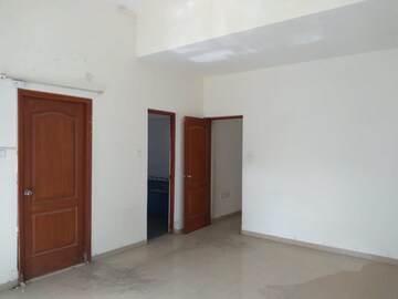 Room in 3.5 BHK Villa at Dorabjee Paradise Building A&B Condominium, Mohammadwadi – for Rent