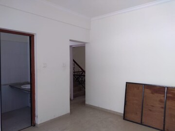 Room in 3.5 BHK Villa at Dorabjee Paradise Building A&B Condominium, Mohammadwadi – for Rent