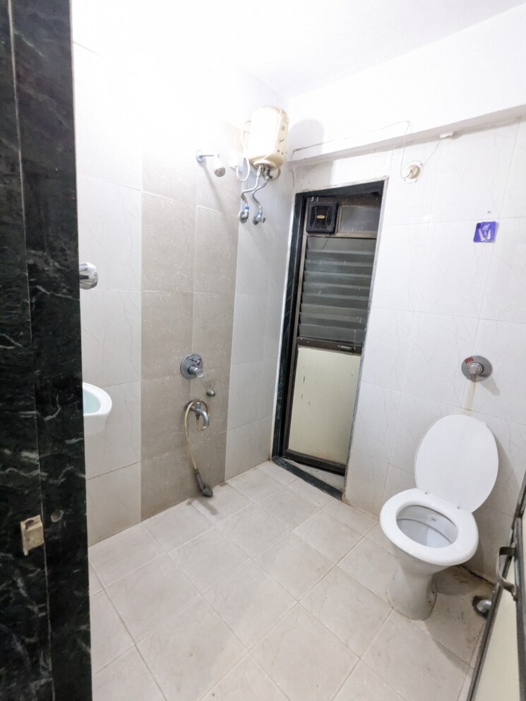 Bathroom, ozone-valley 2 Bedroom 740 Sq.Ft. Apartment In Kalwa Thane 7935598