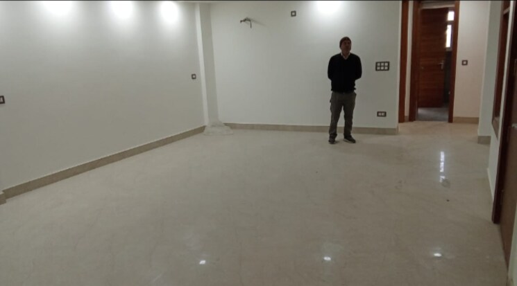 Room, freedom fighters enclave 4 Bedroom 1800 Sq.Ft. Builder Floor In Freedom Fighters Enclave Delhi 7935633