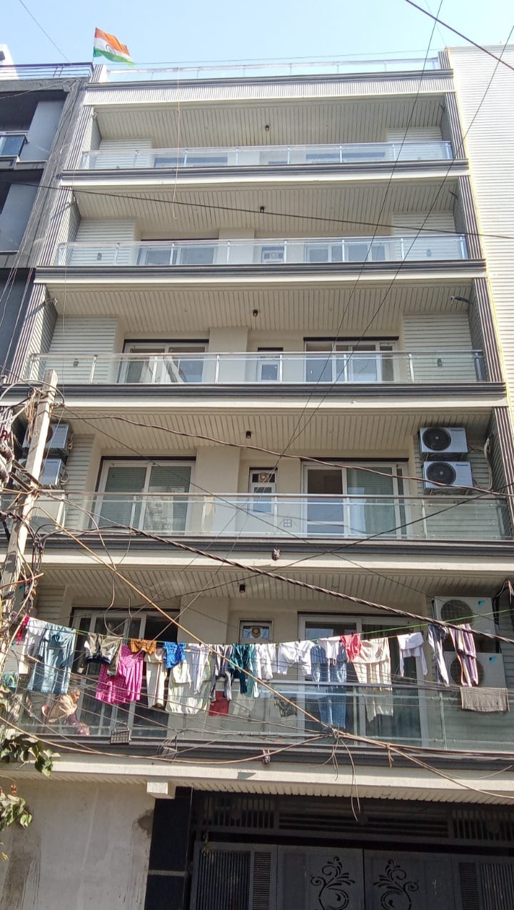 4 BHK + Pooja Room,Study Room Builder Floor For Sale in Freedom Fighters Enclave