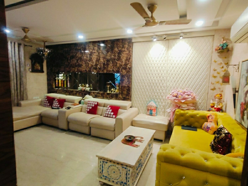 4 BHK Builder Floor For Sale in Rahul Mishra 