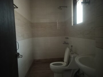 Bathroom in 2 BHK Apartment at Sector 46 – for Rent