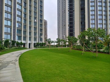 3 BHK Apartment – Exterior View View at Oberoi Sky City, Borivali East - for Rent