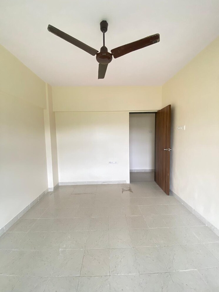 Room, green-hills 1 Bedroom 525 Sq.Ft. Apartment In Kandivali East Mumbai 7935779