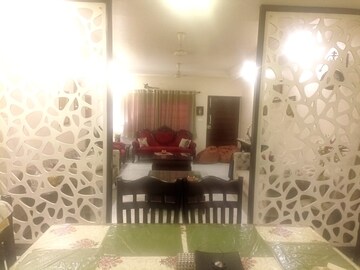 Furnished Amenities in 4 BHK Apartment at Vasant Kunj – for Sale