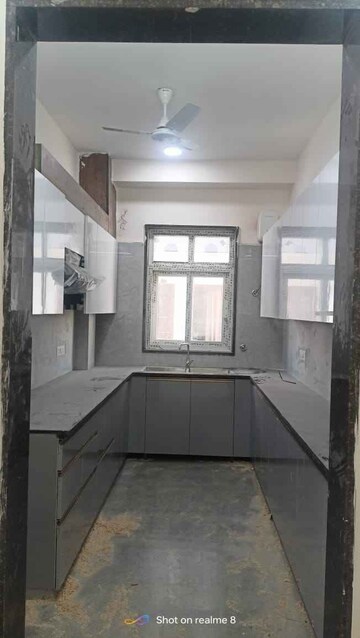 2 BHK Builder Floor For Rent in Sector 9