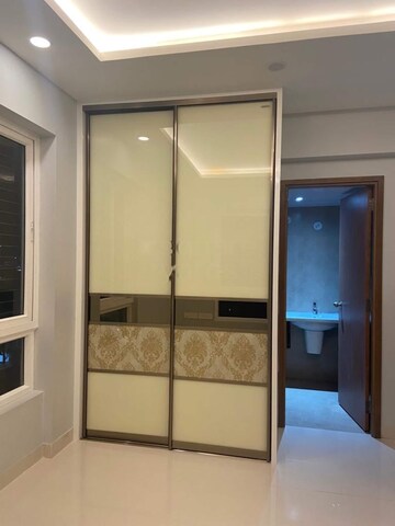 2 BHK Apartment For Rent in Salarpuria Sattva East Crest, Old Madras Road