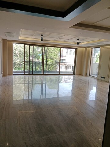 Room in 4 BHK Apartment at Greater Kailash I – for Sale