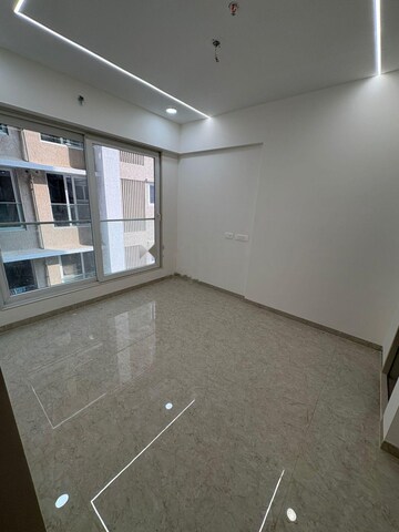 Room in 1 BHK Apartment at Vaibhavlaxmi East Syde, Ghatkopar East – for Rent