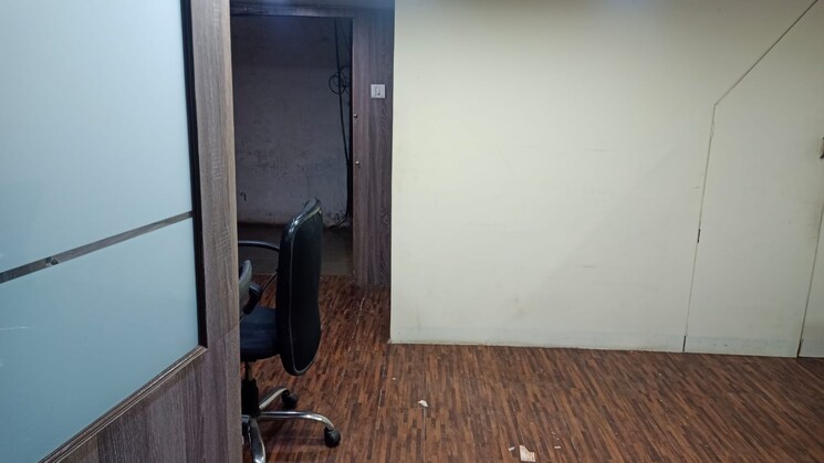 Team Area, ruby-industrial-estate Commercial Office Space 350 Sq.Ft. In Malad West Mumbai 7936218