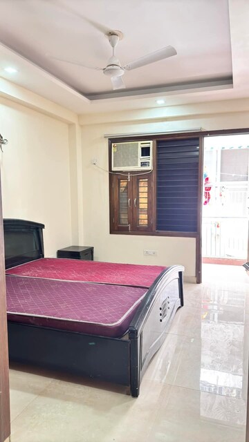 2.5 BHK Builder Floor For Rent in Sector 9