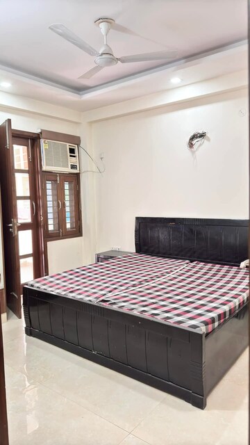 Bedroom in 2.5 BHK Builder Floor at Sector 4 – for Rent