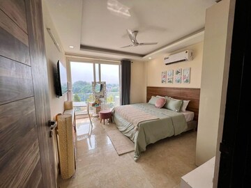 Bedroom in 2 BHK Apartment at Sector 53 – for Rent