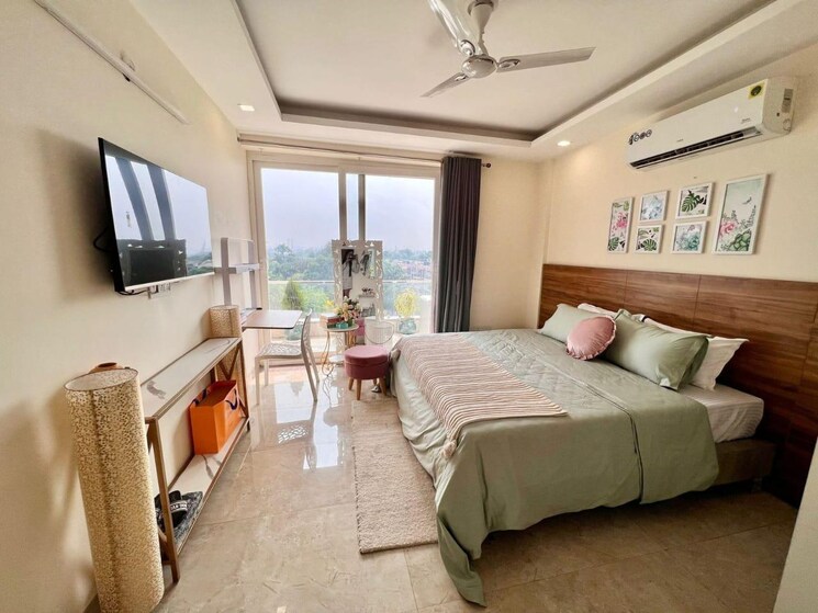 Room, sector 53 2 Bedroom 1500 Sq.Ft. Apartment In Sector 53 Gurgaon 7936327