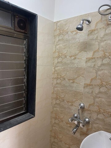 Bathroom in 1 BHK Apartment at Vaibhavlaxmi Peak 25, Vikhroli East – for Rent