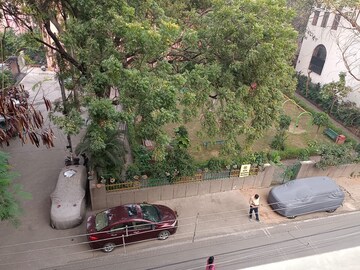 4 BHK Apartment – Exterior View View at Safdarjang Enclave - for Rent