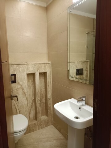 Bathroom in 4 BHK Apartment at Safdarjang Enclave – for Rent