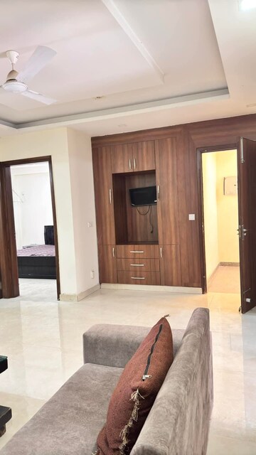 Living Room in 2.5 BHK Builder Floor at Sector 9a – for Rent