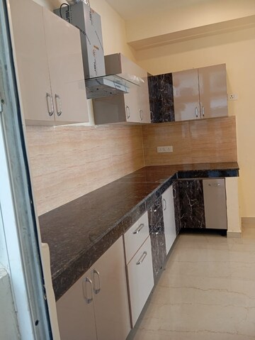 Kitchen in 3 BHK Apartment at Omaxe The Palace, Gomti Nagar – for Rent