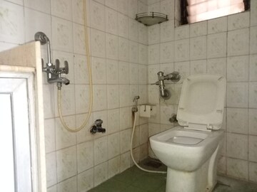 Bathroom in 3 BHK Apartment at Lokhandwala Whispering Palms, Kandivali East – for Sale