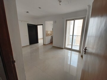 Room in 2 BHK Apartment at Amrapali Leisure Park, Amrapali Leisure Valley – for Sale