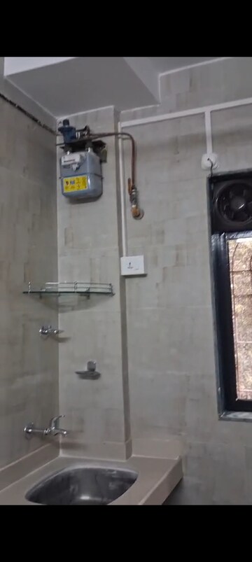 Furnished Amenities in 1 BHK Apartment at Kurla East – for Rent