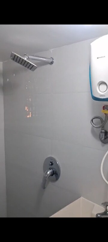 Furnished Amenities in 1 BHK Apartment at Kurla East – for Rent