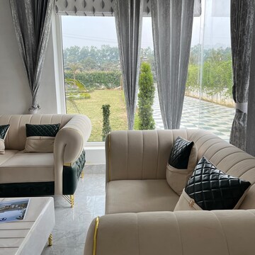 Living Room in 4 BHK Villa at G T Road – for Sale