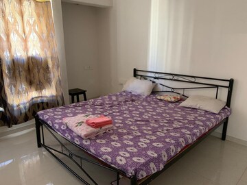Bedroom in 2 BHK Apartment at Rustomjee Urbania, Majiwada – for Rent