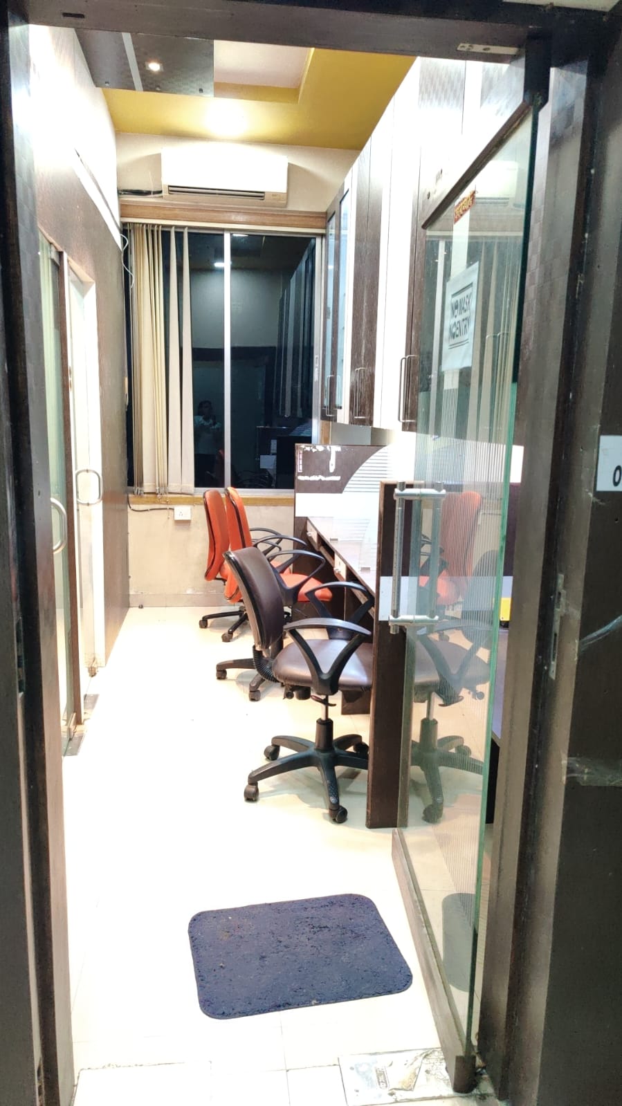 Office Space For Rent in Business Classic