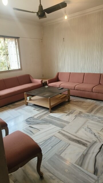 Bedroom in 2 BHK Apartment at Rose Garden CHS Santacruz, Santacruz East – for Sale