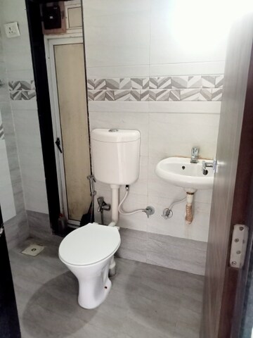 Master Bedroom in 2 BHK Apartment at Raj Akshay, Mira Road – for Rent