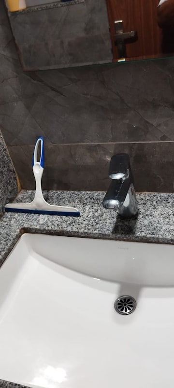 Master Bedroom in 2 BHK Apartment at Amanora Adreno Towers, Hadapsar – for Rent
