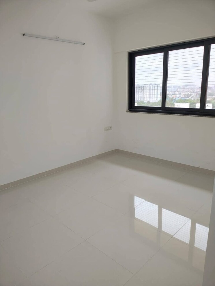 Master Bedroom, amanora-gold-towers 2 Bedroom 980 Sq.Ft. Apartment In Hadapsar Pune 7937444