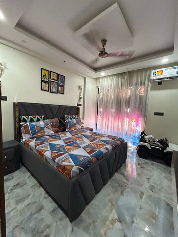 Bedroom in 5 BHK Apartment at Orris Aster Court, Sector 85 – for Rent