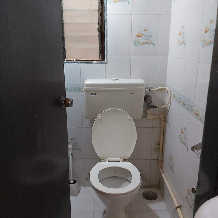Bathroom, shiv-koliwada-chs 1 Bedroom 500 Sq.Ft. Apartment In Sion West Mumbai 7937508
