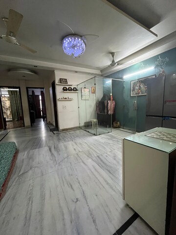 3 BHK Builder Floor For Sale in Sainik Colony