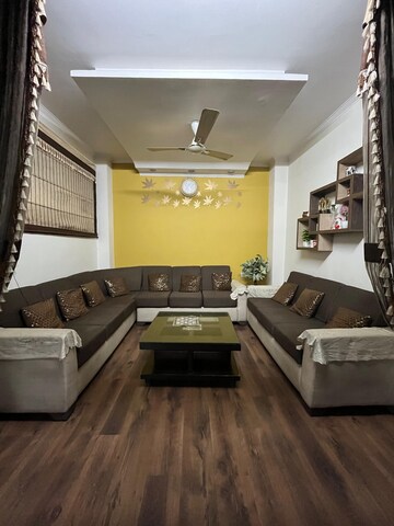 Living Room in 3 BHK Builder Floor at Sainik Colony – for Sale