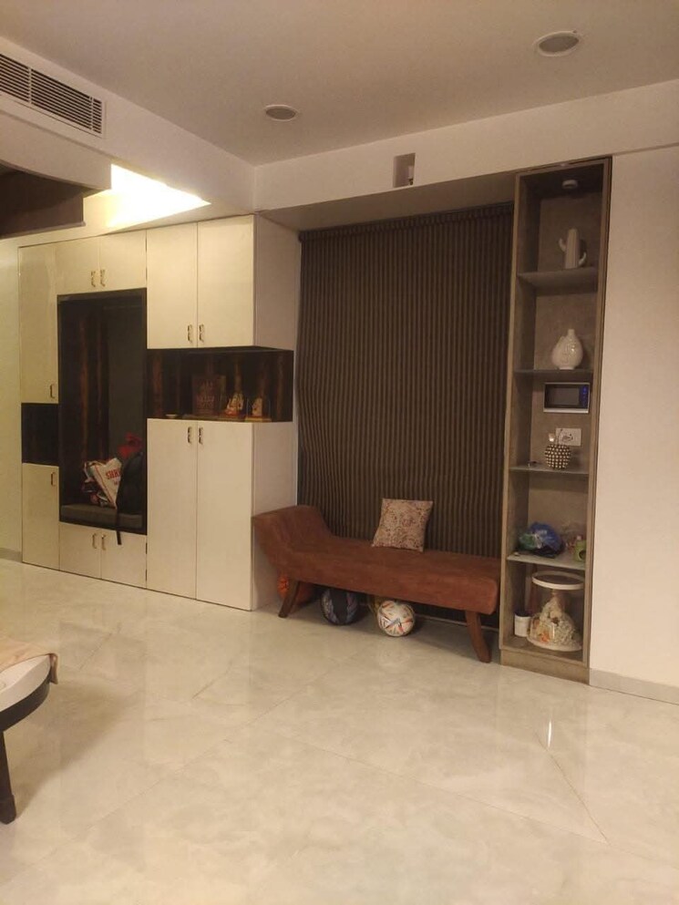 Room, lodha-altia 3 Bedroom 1060 Sq.Ft. Apartment In Wadala Mumbai 7937512
