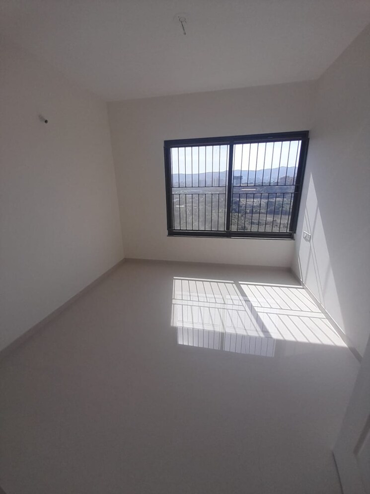 Master Bedroom, kumar-princetown-royal-b2 2 Bedroom 900 Sq.Ft. Apartment In Undri Pune 7937527