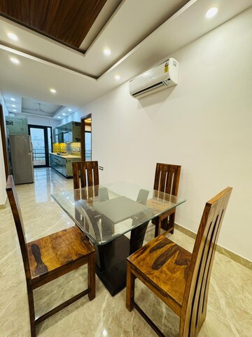 Living Room in 3.5 BHK Apartment at Sector 57 – for Rent
