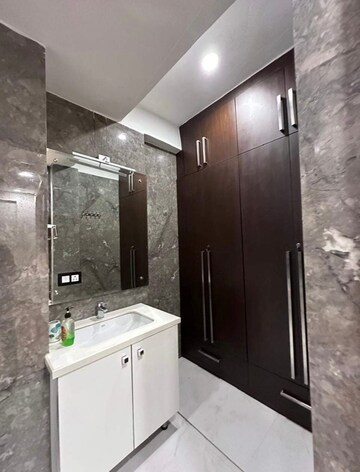 Bathroom in 4 BHK Apartment at Jor Bagh – for Rent